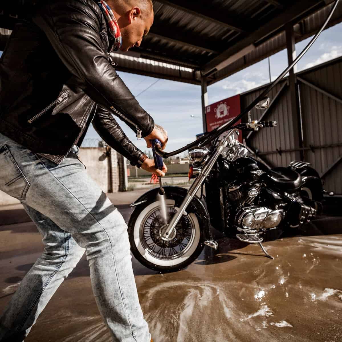 how to wash a motorcycle