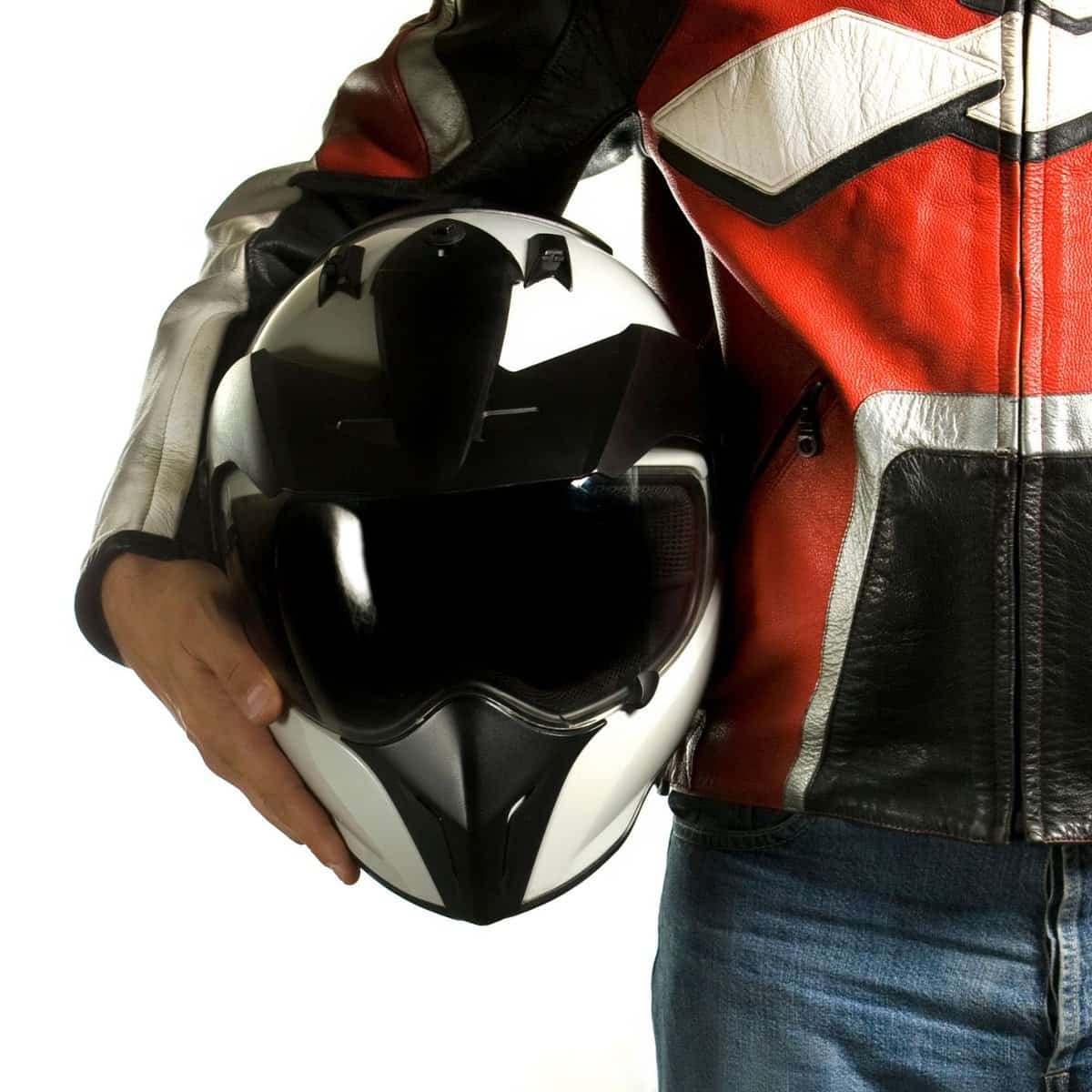how to clean a motorcycle helmet